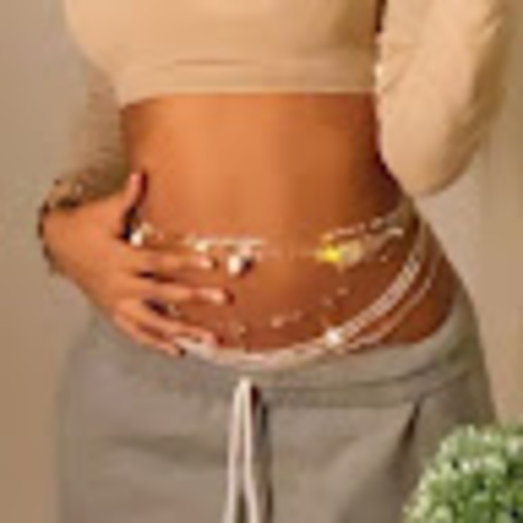 Meet your Posher, Vanessa - Picture 1 of 1